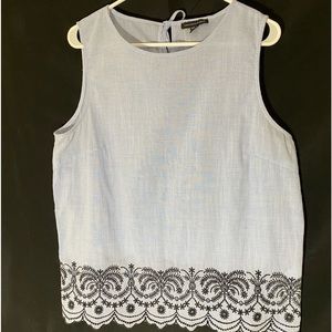 Blue/white summer top